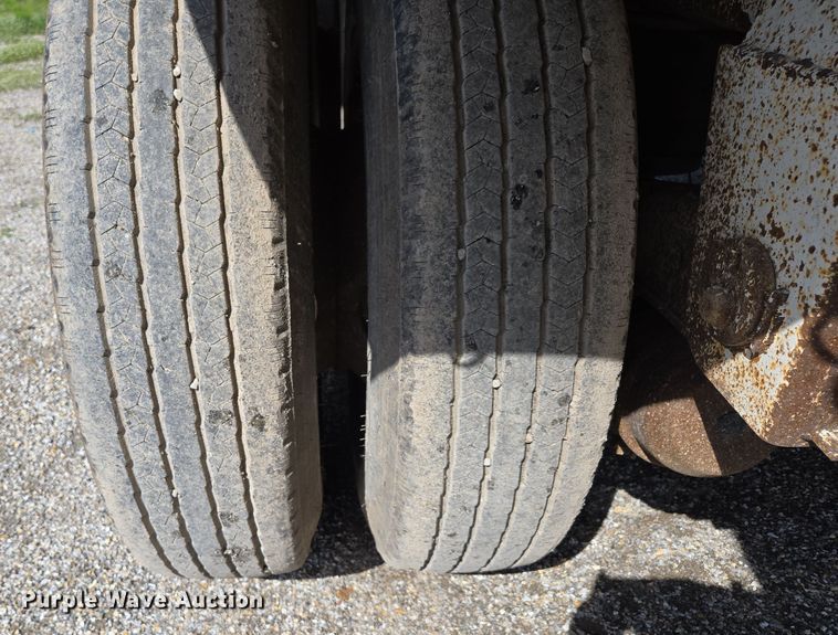 image for item DP6349 2006 Warren Manufacturing Inc. feed delivery trailer