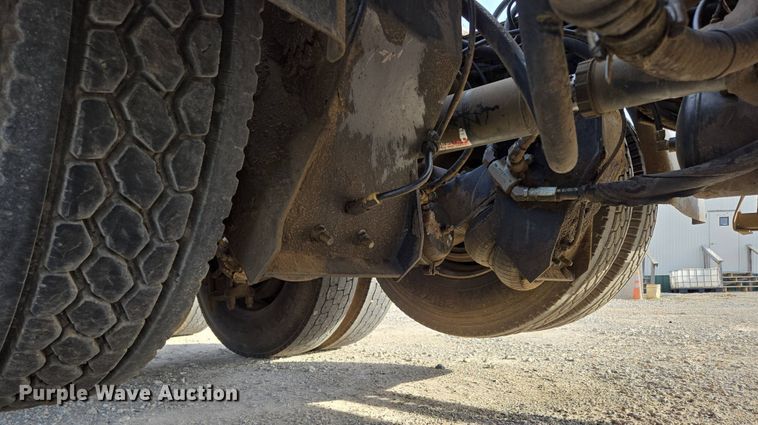 image for item DP6351 2007 Western Star 4900FA semi truck