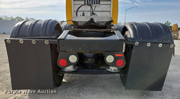 image for item DP6351 2007 Western Star 4900FA semi truck