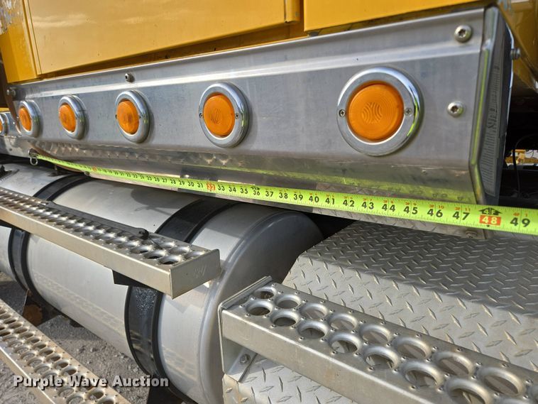 image for item DP6351 2007 Western Star 4900FA semi truck