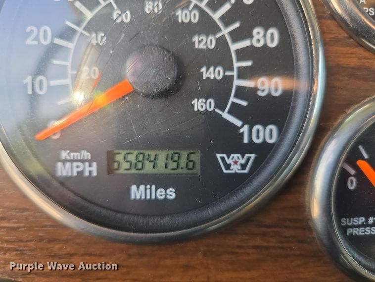 image for item DP6351 2007 Western Star 4900FA semi truck