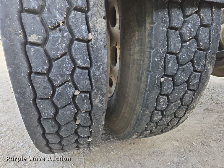 image for item DP6351 2007 Western Star 4900FA semi truck