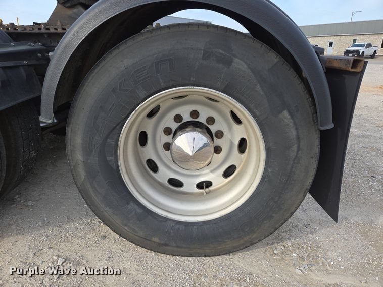 image for item DP6351 2007 Western Star 4900FA semi truck