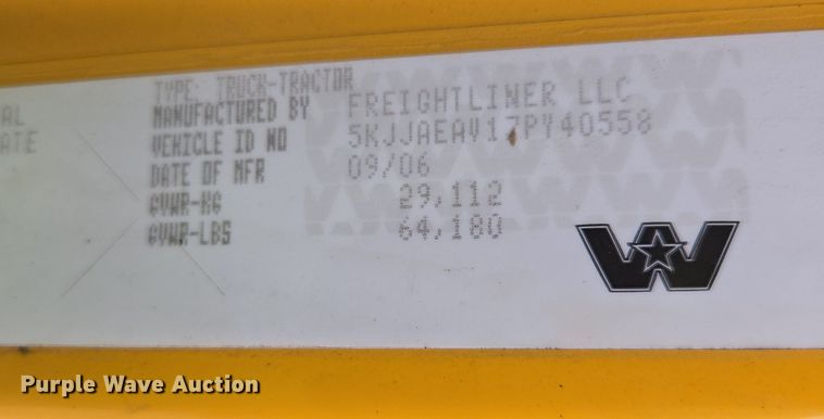 image for item DP6351 2007 Western Star 4900FA semi truck