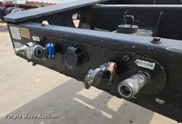 image for item DP6354 2007 Trail King TK110HDG-533 lowboy equipment trailer