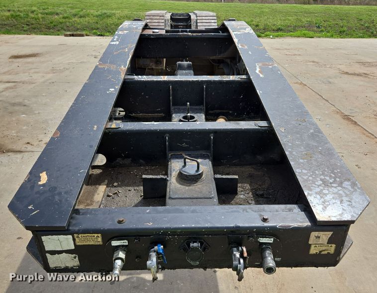 image for item DP6354 2007 Trail King TK110HDG-533 lowboy equipment trailer