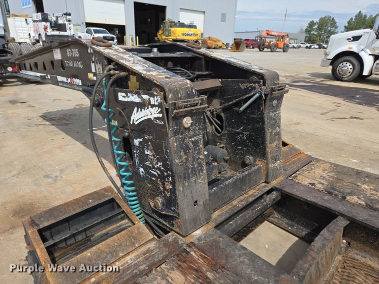 image for item DP6354 2007 Trail King TK110HDG-533 lowboy equipment trailer