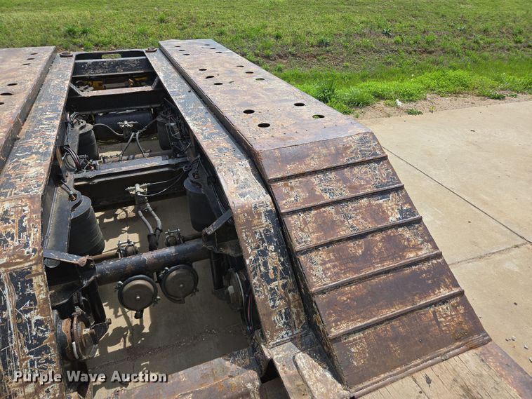 image for item DP6354 2007 Trail King TK110HDG-533 lowboy equipment trailer