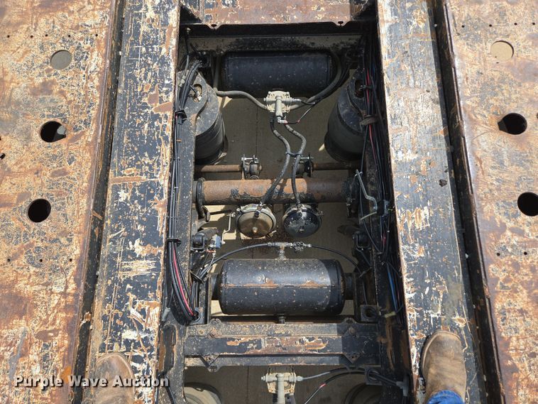 image for item DP6354 2007 Trail King TK110HDG-533 lowboy equipment trailer