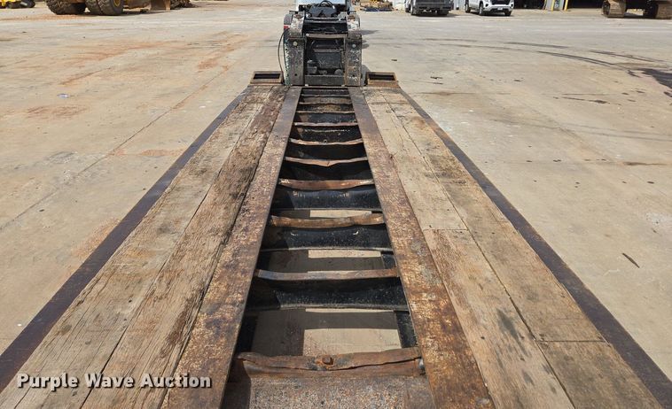 image for item DP6354 2007 Trail King TK110HDG-533 lowboy equipment trailer