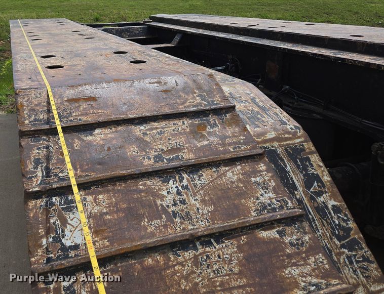 image for item DP6354 2007 Trail King TK110HDG-533 lowboy equipment trailer