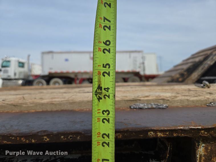 image for item DP6354 2007 Trail King TK110HDG-533 lowboy equipment trailer