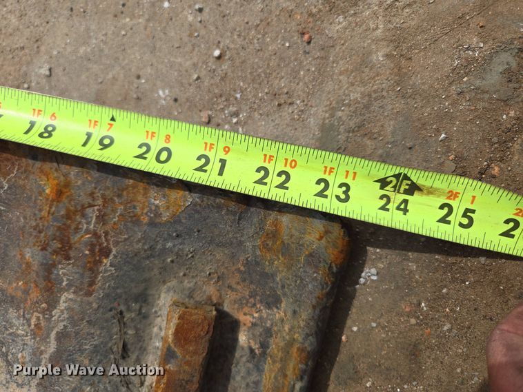 image for item DP6354 2007 Trail King TK110HDG-533 lowboy equipment trailer