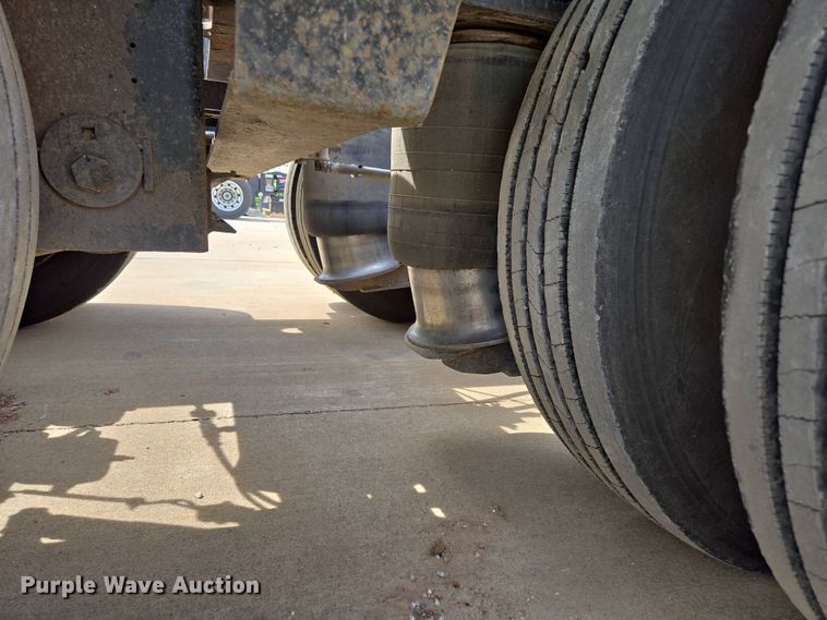 image for item DP6354 2007 Trail King TK110HDG-533 lowboy equipment trailer