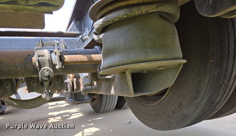 image for item DP6354 2007 Trail King TK110HDG-533 lowboy equipment trailer