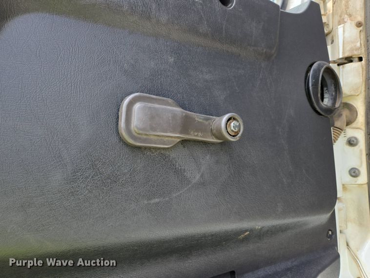 image for item DP6355 1999 Volvo VN semi truck