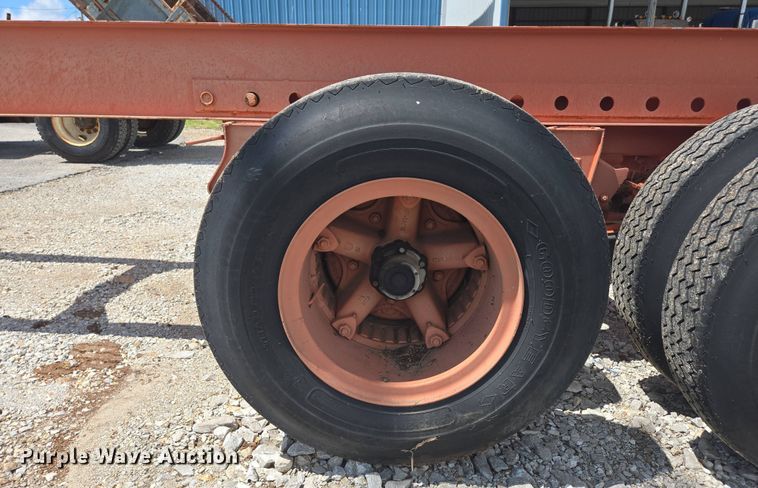 image for item DP6361 1992 Monon CC-248-53LW container trailer