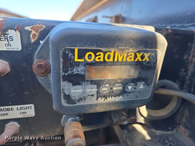 image for item DS3630 2017 Trail King TK110HDG-533 lowboy equipment trailer