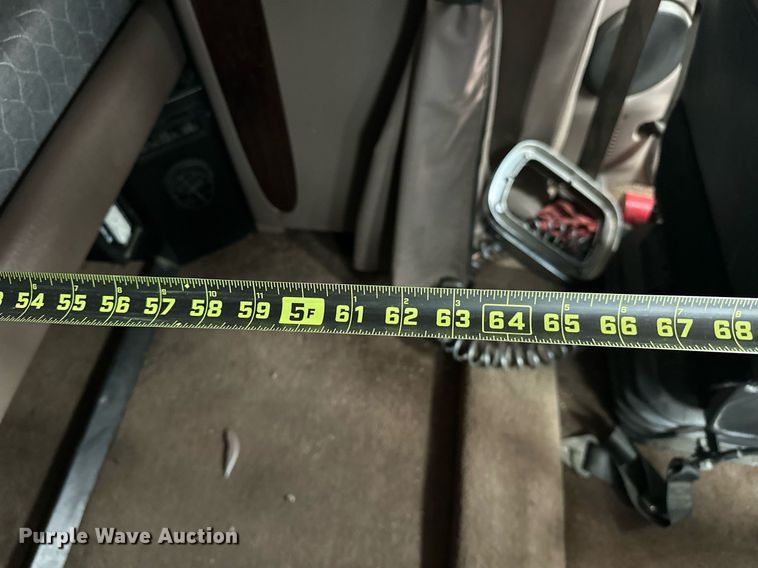 image for item DS3632 2014 Peterbilt 367 semi truck