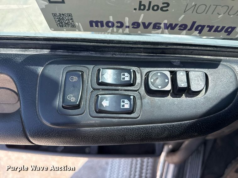 image for item DS3633 2022 Peterbilt 389 semi truck