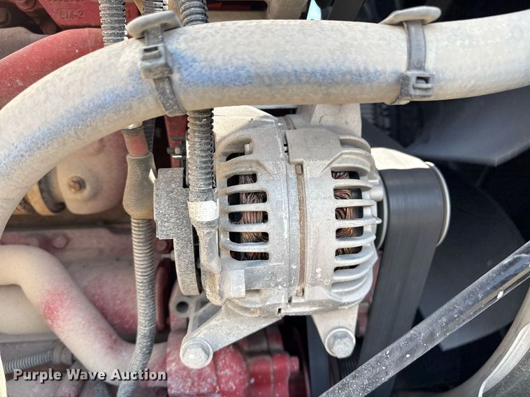 image for item DS3633 2022 Peterbilt 389 semi truck