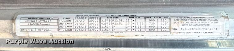 image for item DS3633 2022 Peterbilt 389 semi truck