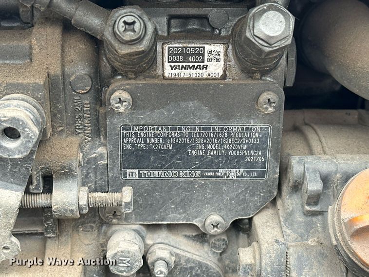 image for item DS3634 2022 Peterbilt 389 semi truck