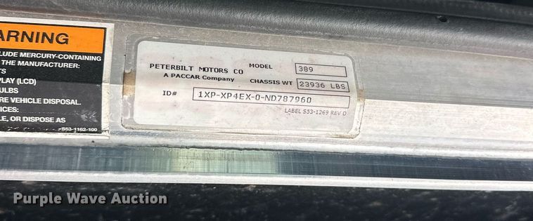 image for item DS3634 2022 Peterbilt 389 semi truck