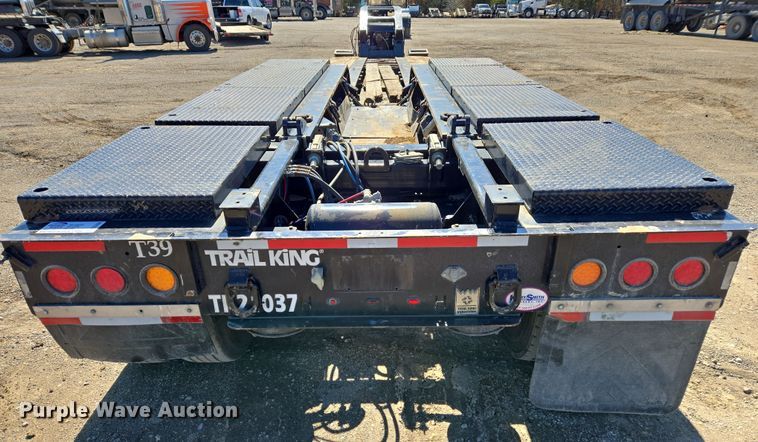 image for item DS3638 2022 Trail King TKFA1 flip axle