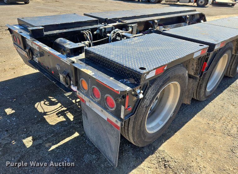 image for item DS3638 2022 Trail King TKFA1 flip axle
