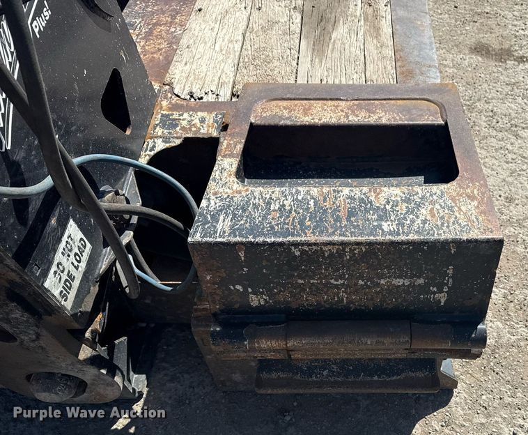 image for item DS3646 2018 Trail King TK110HDG lowboy equipment trailer