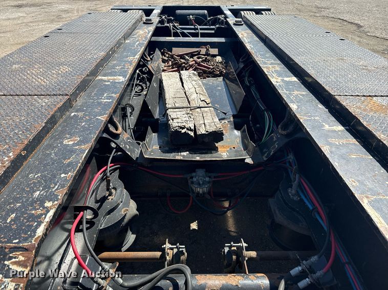 image for item DS3646 2018 Trail King TK110HDG lowboy equipment trailer