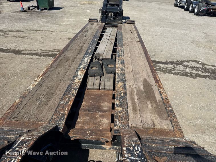 image for item DS3646 2018 Trail King TK110HDG lowboy equipment trailer