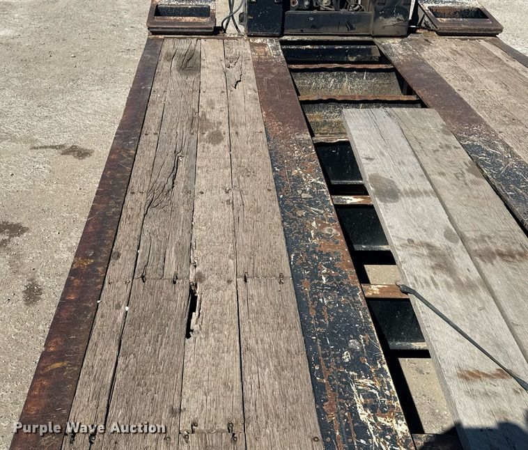 image for item DS3646 2018 Trail King TK110HDG lowboy equipment trailer