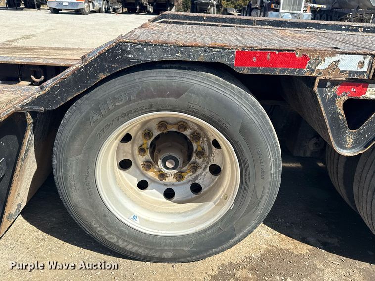 image for item DS3646 2018 Trail King TK110HDG lowboy equipment trailer