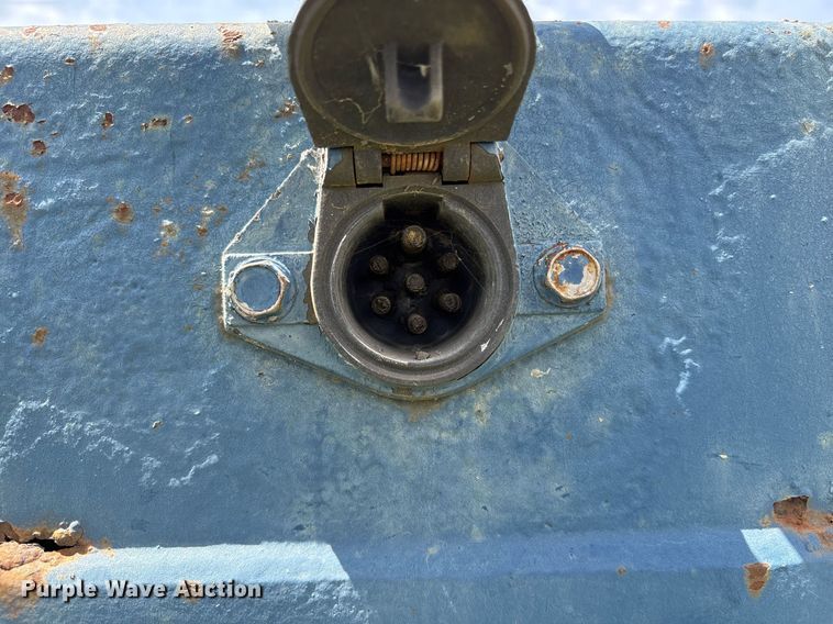 image for item DS3692 1998 Transcraft Trailers drop deck trailer