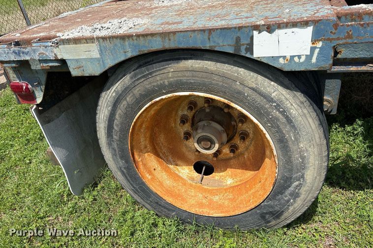 image for item DS3692 1998 Transcraft Trailers drop deck trailer