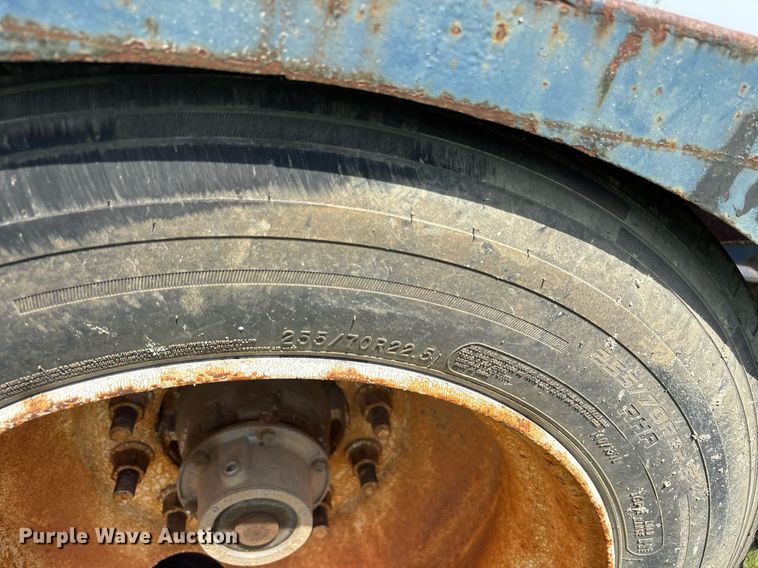 image for item DS3692 1998 Transcraft Trailers drop deck trailer