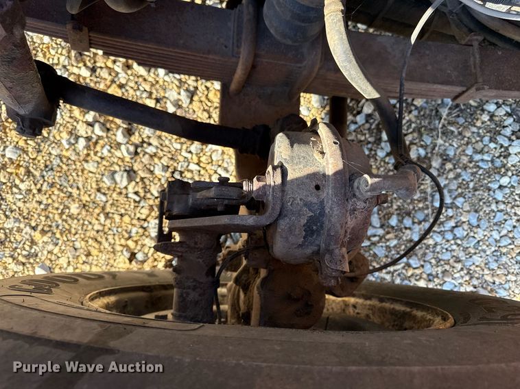 image for item DS4282 2005 International 7400 dump truck