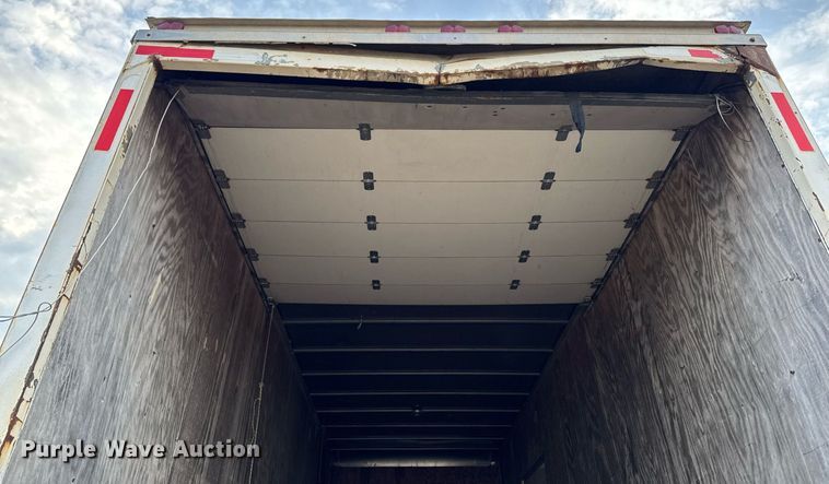 image for item DT0738 2004 Ford F650 Super Duty box truck