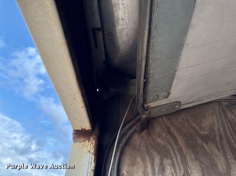 image for item DT0738 2004 Ford F650 Super Duty box truck