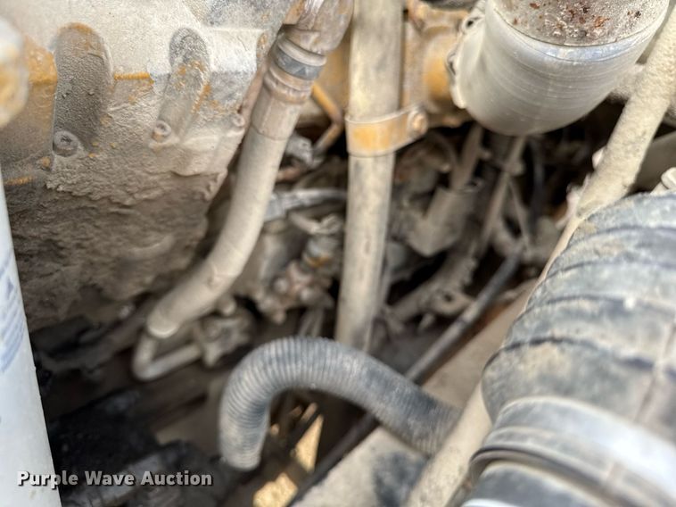 image for item DT0738 2004 Ford F650 Super Duty box truck