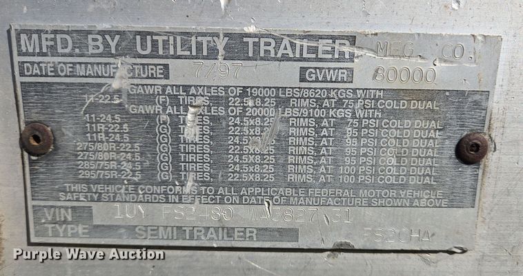 image for item DT4801 1998 Utility Trailers flatbed trailer