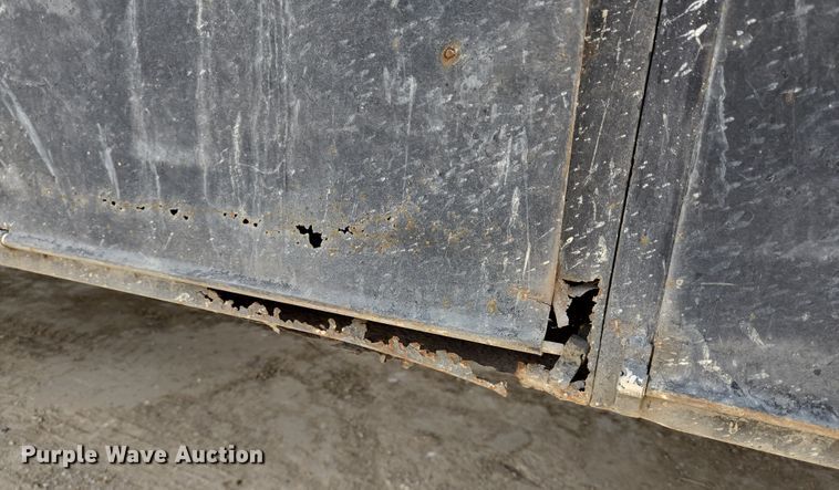 image for item DT4806 2006 Hino 268 flatbed truck