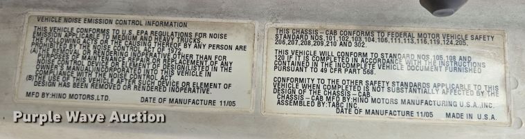 image for item DT4806 2006 Hino 268 flatbed truck