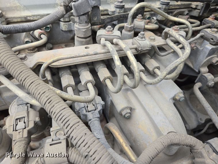 image for item DT4806 2006 Hino 268 flatbed truck