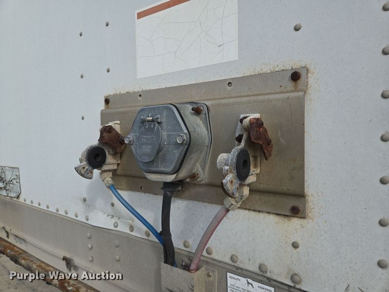 image for item DT4810 2001 Great Dane dry van trailer