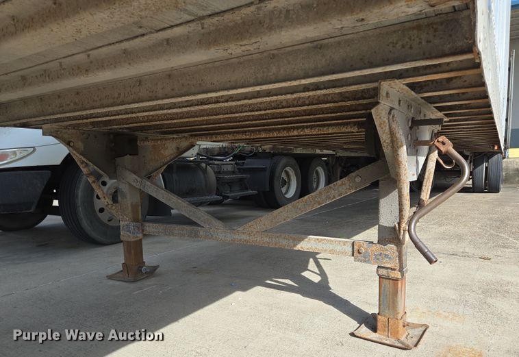 image for item DT4810 2001 Great Dane dry van trailer