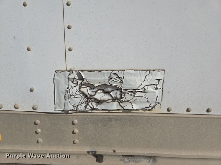 image for item DT4810 2001 Great Dane dry van trailer