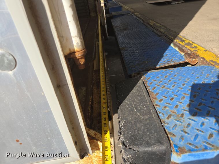 image for item DT4810 2001 Great Dane dry van trailer